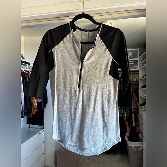 Lululemon 3/4 length shirt - gray & black - Picture 1 of 3